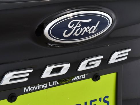 Used 2024 Ford Edge SEL w/ Convenience Package image 23