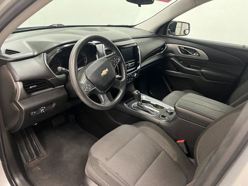 Used 2019 Chevrolet Traverse LS image 32