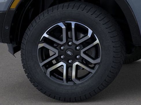 New 2025 Ford Ranger Lariat w/ Trailer Tow Package image 19