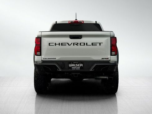 New 2026 Chevrolet Colorado ZR2 w/ Technology Package AWD/4WD image 5