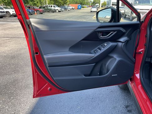 New 2026 Subaru Crosstrek 2.5i Limited AWD/4WD image 9