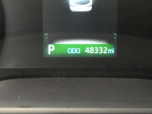 Certified 2024 Toyota Sienna XLE image 19