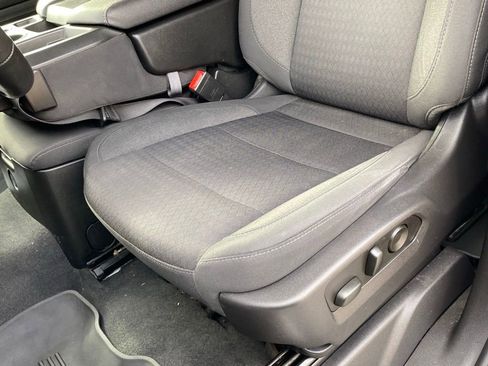 Used 2024 Chevrolet Silverado 2500 LT image 24