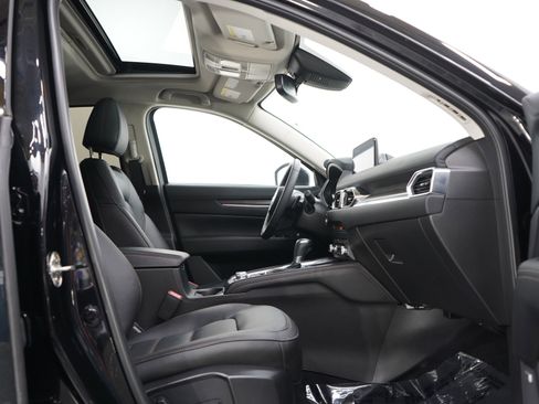 Used 2023 MAZDA CX-5 AWD 2.5 S w/ Premium Plus Pkg image 11