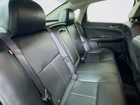 Used 2014 Chevrolet Impala LTZ image 24