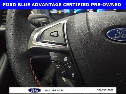 Certified 2022 Ford Edge ST-Line w/ Class II Trailer Tow Package image 23