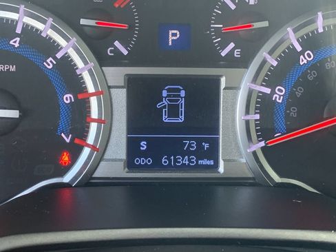 Used 2019 Toyota 4Runner Limited AWD/4WD image 32
