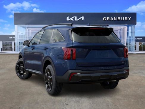 New 2026 Kia Sorento X-Line EX image 5