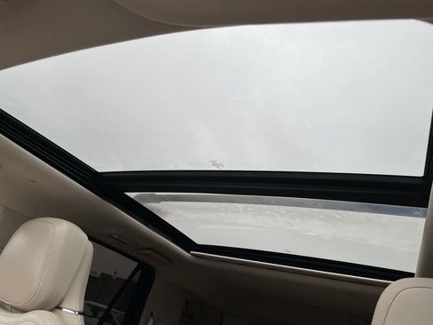 Used 2021 Lincoln Navigator Reserve w/ Luxury Package image 24