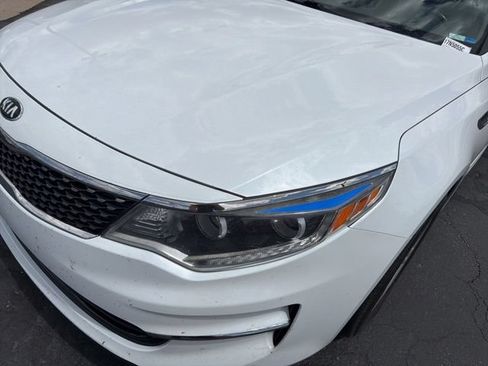 Used 2017 Kia Optima EX w/ Paint Protection Package FWD image 16