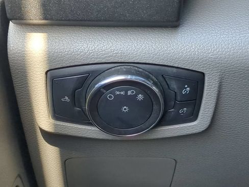 Used 2018 Ford F250 XL w/ Power Equipment Group RWD image 20