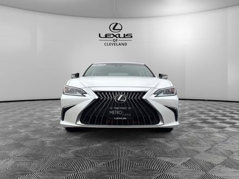 Used 2023 Lexus ES 350 w/ Premium Package image 1