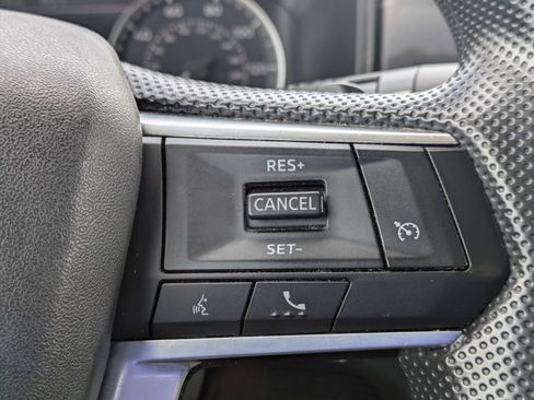 Used 2024 Mitsubishi Outlander ES AWD/4WD image 22