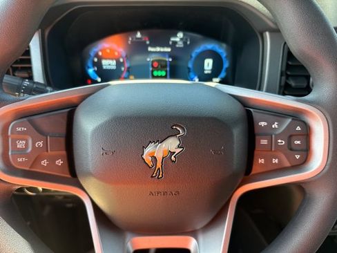 New 2025 Ford Bronco 4-Door w/ Sasquatch Package AWD/4WD image 25