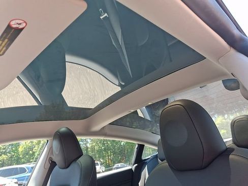 Used 2023 Tesla Model 3 Standard Range RWD image 16