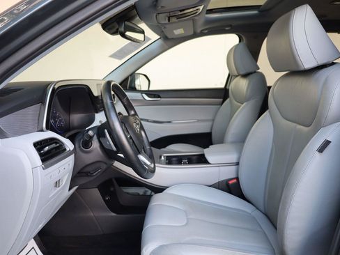 Used 2022 Hyundai Palisade SEL w/ 8P Bench Seat Package FWD image 17