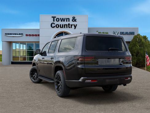 New 2025 Jeep Wagoneer L Series II w/ Convenience Group I AWD/4WD image 29