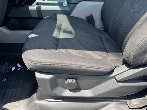Used 2019 Ford F150 XL w/ Equipment Group 101A Mid AWD/4WD image 13