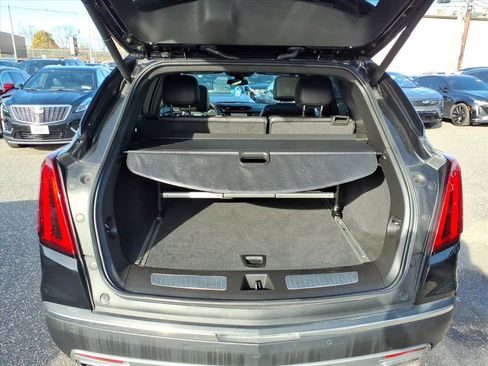Certified 2022 Cadillac XT5 Premium Luxury image 14