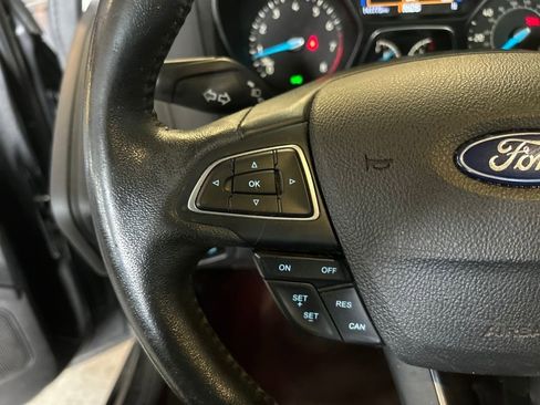 Used 2016 Ford Focus SE w/ Equipment Group 201A image 18