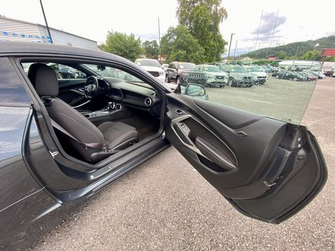 Used 2017 Chevrolet Camaro LT w/ RS Package RWD image 11