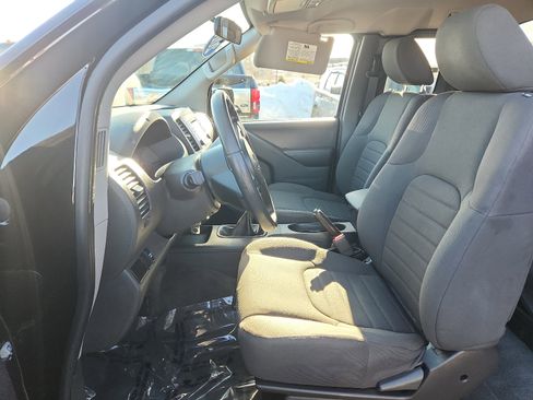 Used 2018 Nissan Frontier S image 15