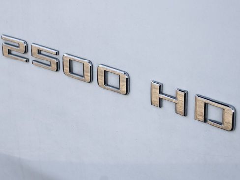 Used 2021 Chevrolet Silverado 2500 W/T image 38