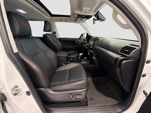 Certified 2024 Toyota 4Runner TRD Off-Road Premium w/ Moonroof Package AWD/4WD image 24