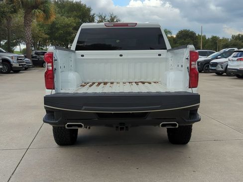 Used 2026 Chevrolet Silverado 1500 Custom Trail Boss w/ LPO, Dark Essentials Package AWD/4WD image 22