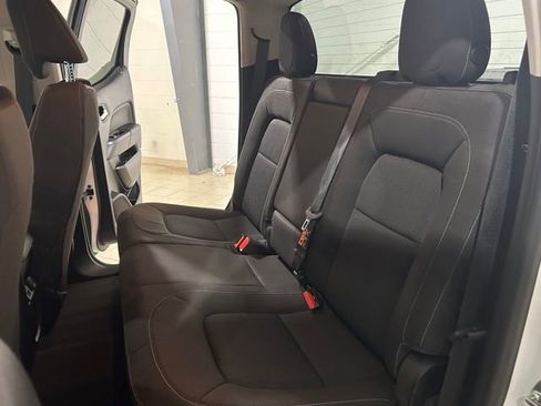 Used 2015 Chevrolet Colorado LT w/ LT Convenience Package image 18