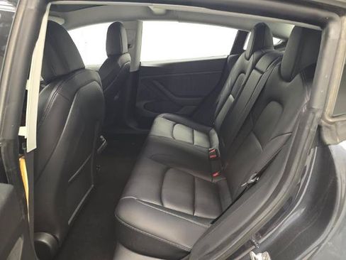 Used 2022 Tesla Model 3 Long Range AWD/4WD image 10
