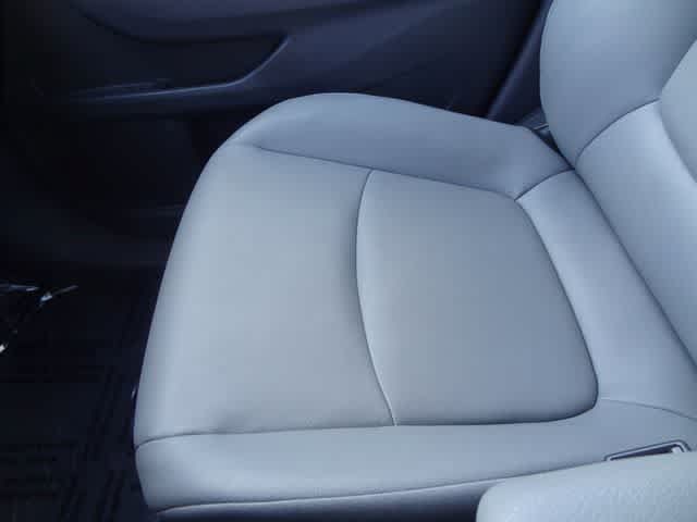 Used 2024 Toyota Sienna XLE FWD image 38