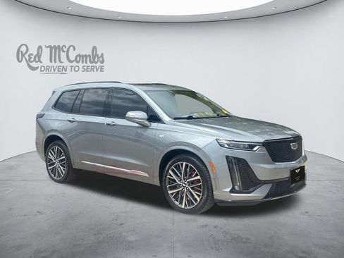 Used 2023 Cadillac XT6 Sport w/ Platinum Package AWD/4WD image 8