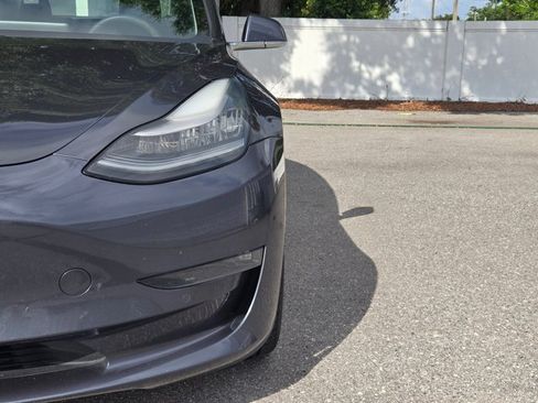Used 2020 Tesla Model 3 Long Range AWD/4WD image 5