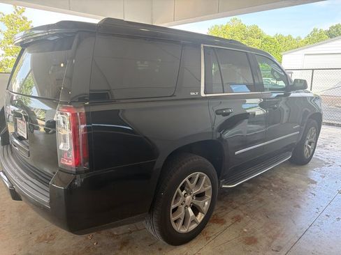 Used 2017 GMC Yukon SLT w/ Open Road Package RWD image 3