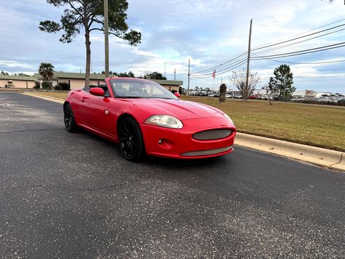 Used 2007 Jaguar XK Convertible image 4