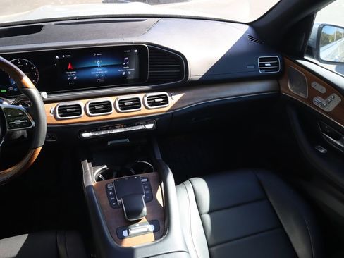 Certified 2022 Mercedes-Benz GLS 450 4MATIC image 12