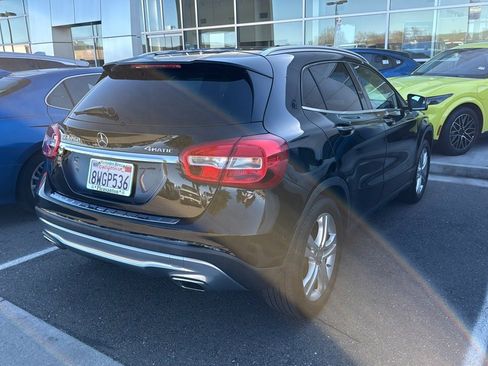 Used 2015 Mercedes-Benz GLA 250 4MATIC image 2