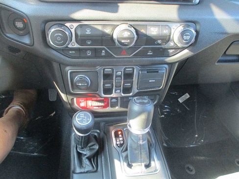 New 2025 Jeep Wrangler Willys image 8