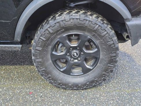 Used 2023 Ford Bronco Big Bend image 9