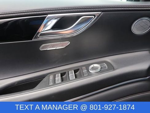 Used 2025 Genesis GV80 2.5T Standard image 20