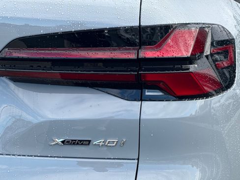 New 2026 BMW X5 xDrive40i w/ Executive Package image 12