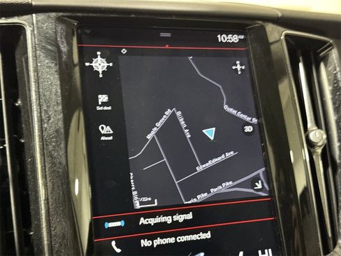 Used 2020 Volvo XC60 T5 Momentum image 14