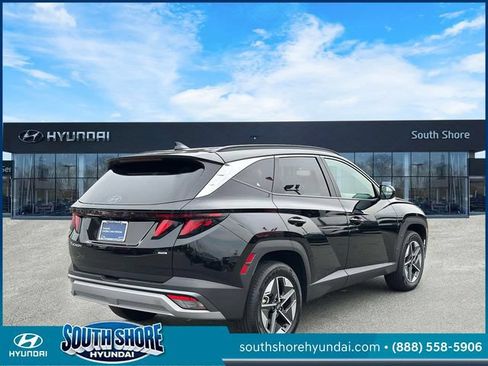 Certified 2025 Hyundai Tucson SEL AWD/4WD image 6