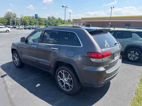 Used 2020 Jeep Grand Cherokee Limited w/ Premium Lighting Group AWD/4WD image 5
