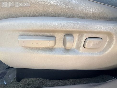 Used 2015 Honda Pilot EX-L image 17