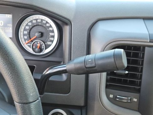 Used 2013 RAM 1500 Express image 11