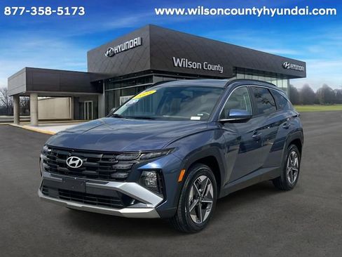 Certified 2025 Hyundai Tucson SEL image 1