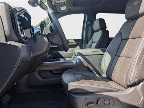 New 2025 Chevrolet Silverado 3500 High Country w/ Technology Package image 4