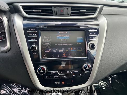 Used 2022 Nissan Murano SL w/ SL Moonroof Package AWD/4WD image 11